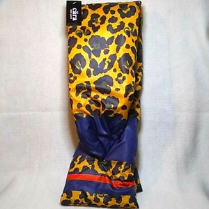 NWT CARA NEW YORK WOMEN'S AIR FLUFF SCARF